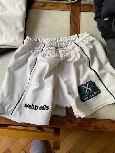 Pantalon corto